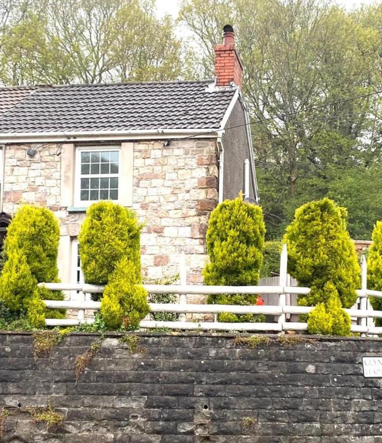 2-Bed Cottage In In Welsh Valley Nr Swansea Ngoại thất bức ảnh